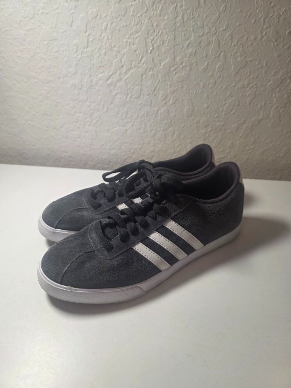 Adidas Neo Courtset Gray White Suede Skate Shoes Sneakers Ladies 7.5 - AQ0258